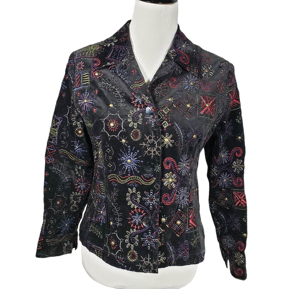 Chico's Size 0 (roughly Women's size 4) Black Soft Velvety Embroidered Blazer